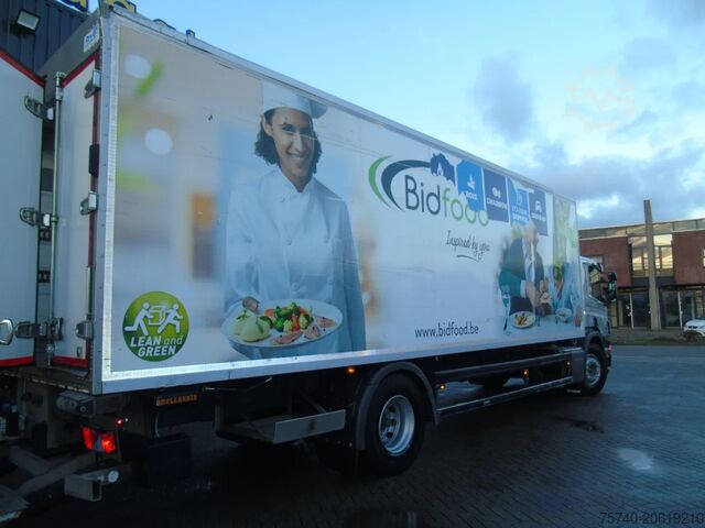 Suitcase Scania P 310 + EURO 5 + LIFT + 19T