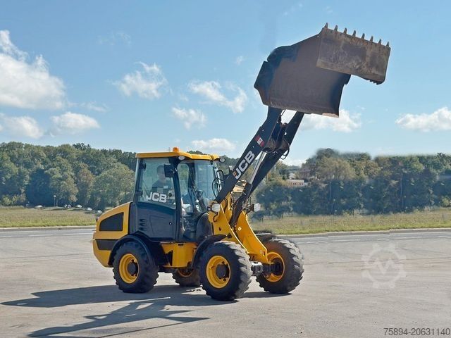 Wheel loader JCB 406 t4 * RADLADER * 4x4 * TOPZUSTAND