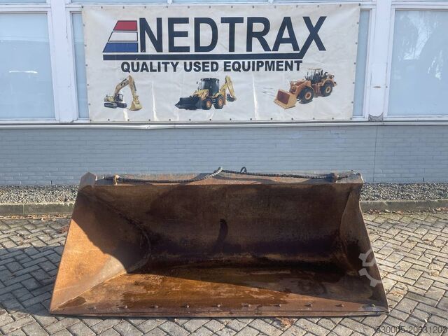 Bucket  RIMAN HYDRAULIC FRONT BUCKET FOR JCB 3CX