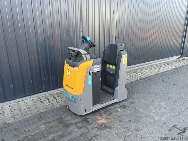 Tow Tractor Jungheinrich EZS130