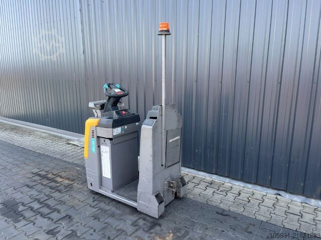 Tow Tractor Jungheinrich EZS130