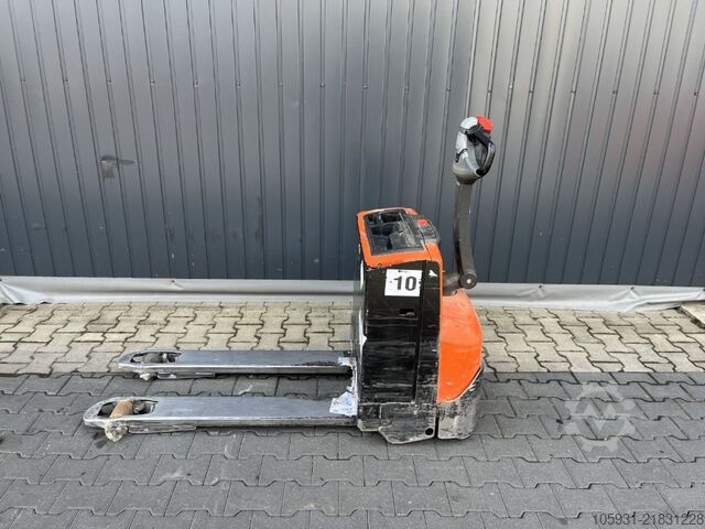 Niederhubwagen BT LWE160