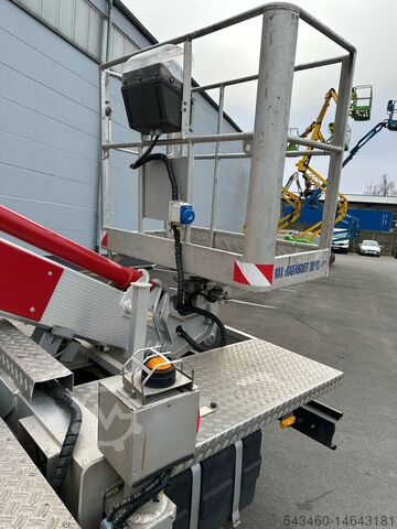 Multitel MT 162 (EX) on Nissan Cabstar 3.5t truck-mounted riser 