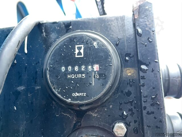 Trailer-Mounted Boom Lift Genie TZ-50 DC w/Drive (17m)