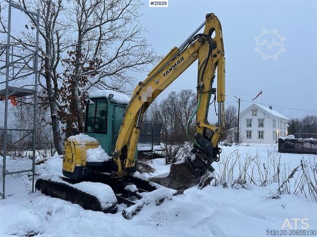 Mini excavator Yanmar VIO57-U excavator with rototilt and 3 buckets