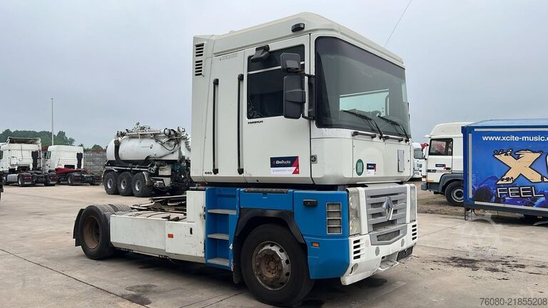 Standard tractor Renault AE 440 Magnum E-tech (POUR PIECES / PROBLEM MOT...