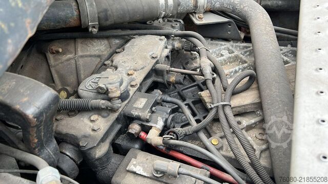 Standard tractor Renault AE 440 Magnum E-tech (POUR PIECES / PROBLEM MOT...