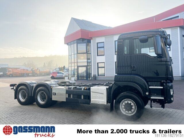 LKW-Fahrgestell MAN TGS 26.500 6X6 BL, Intarder