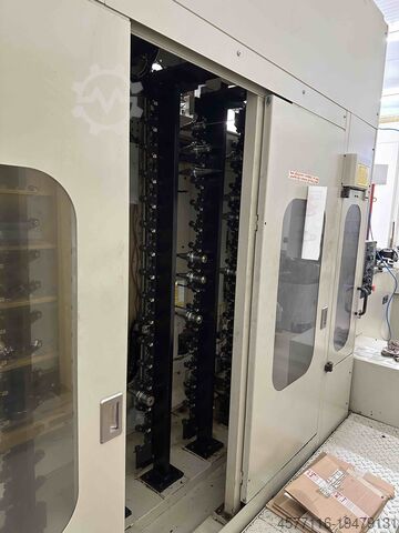 Horizontal machining center Mitsui Seiki HU40A