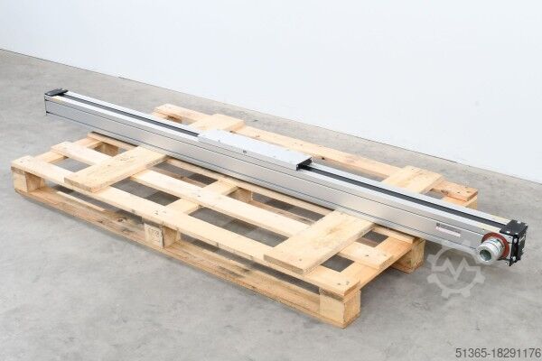 Compact axle with toothed belt drive NTN SNR AXC100ZKR38-C-1600-2200-H0-0000-0-0
