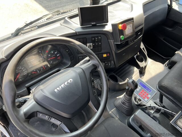 Automatic waste compactor Iveco Stralis 330