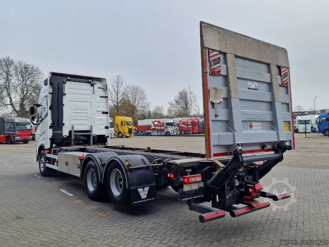BDF-System Volvo FH 13.500 Globetrotter XL 6x2 - BDF - Loadlift ...