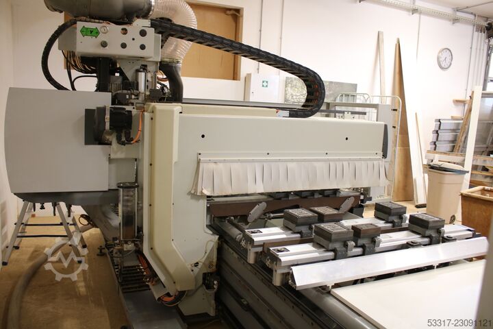 Bearbeitungszentrum BIESSE CNC Rover A 4.30