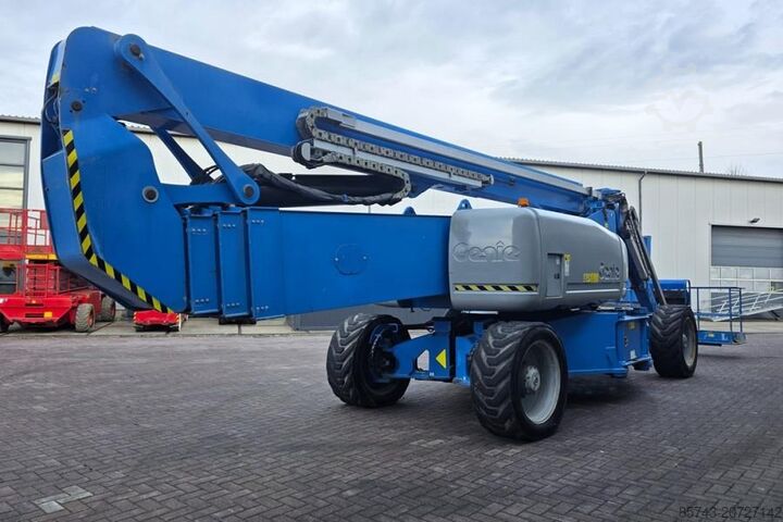 Gelenkteleskoparbeitsbühne Genie ZX135/70 Diesel, 4x4x4 Drive, 43m Lifting Height,