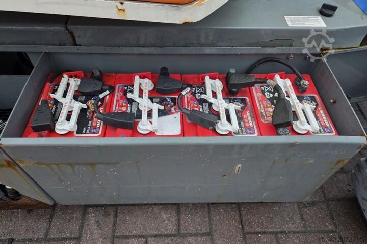 Gelenkteleskoparbeitsbühne Snorkel A38E As-Is, Electric, 13.5m Working Height, 6.1m R