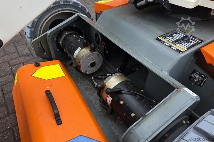 Gelenkteleskoparbeitsbühne Snorkel A38E As-Is, Electric, 13.5m Working Height, 6.1m R