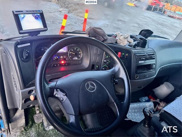 Box body Mercedes-Benz Atego 818 Box Truck w/ Tail Lift – Only 140,000 km