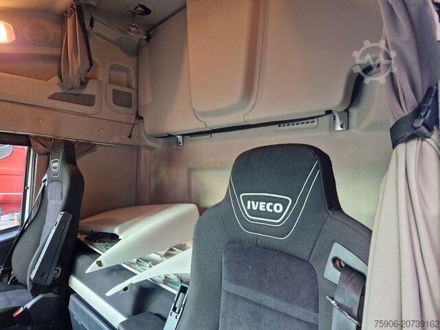 Standard-Zugmaschine Iveco Stralis