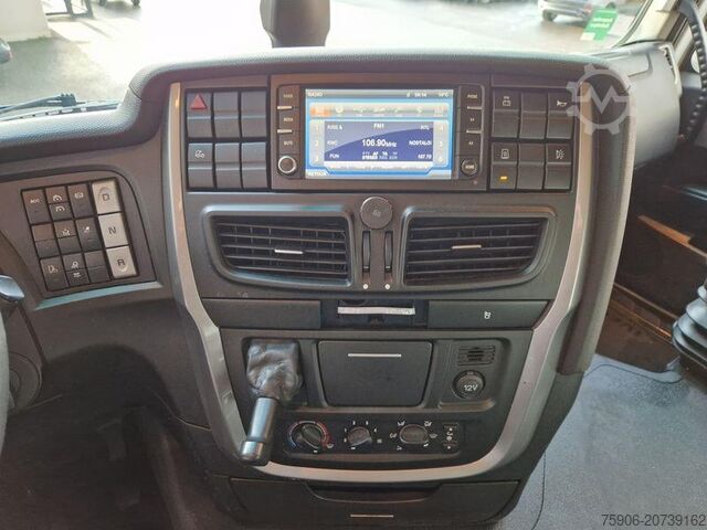 Standard-Zugmaschine Iveco Stralis