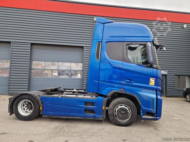 Standard-Zugmaschine Ford F-MAX 500