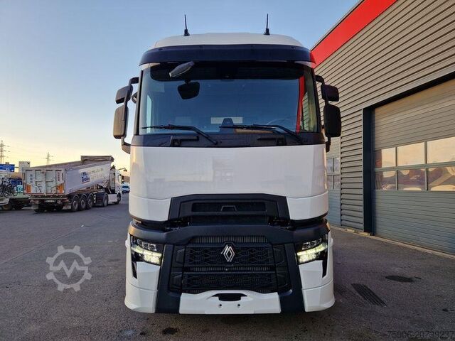 Standard tractor unit Renault T-High