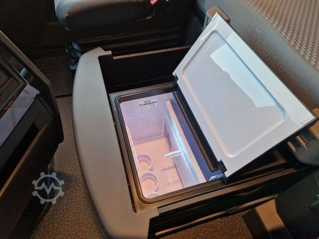 Standard tractor unit Renault T-High