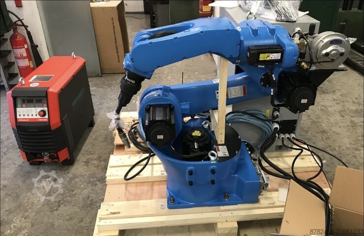 Welding robot CRP Robot / CROBOTP HY 1006A-145 + Ehave CM 500AR