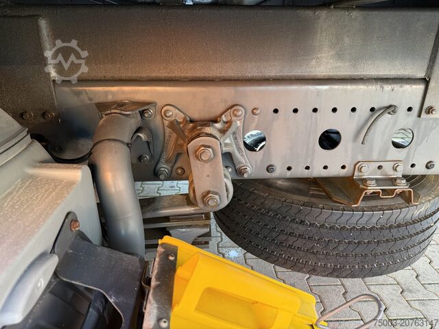 Autokran Mercedes-Benz Atego 1524 Palfinger 12002 bis 19 Meter