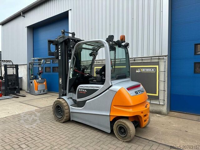 Elektrischer Triplex-Gabelstapler Still RX60-50 STILL RX60-50