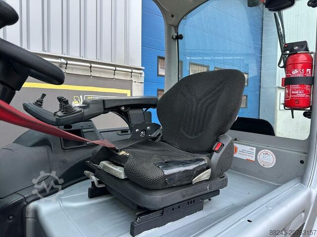 Elektrischer Triplex-Gabelstapler Still RX60-50 STILL RX60-50