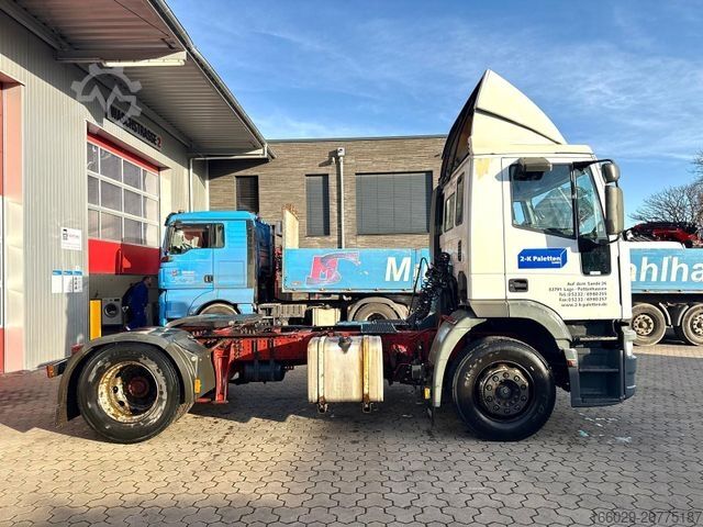 Standard SZM IVECO Magirus Eurotech Cursor Sattelzugmaschine