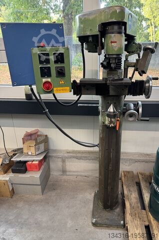 Center grinding machine Henninger ZS 100
