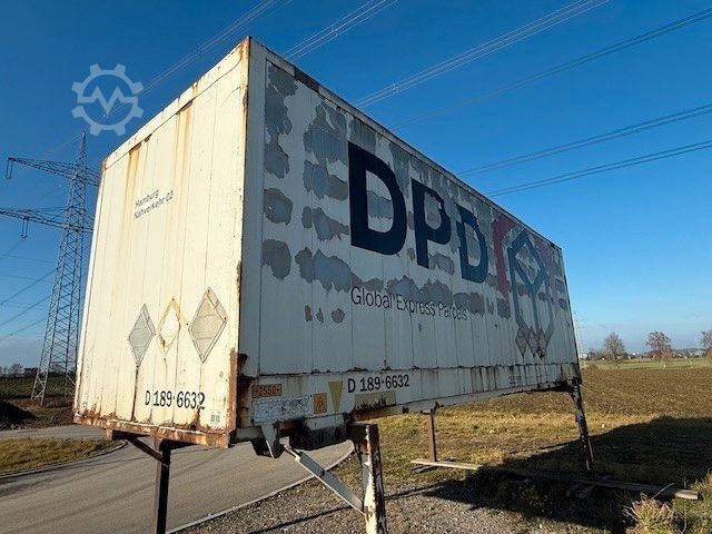 Anhänger-Wechselpritsche KRONE 745 BDF Kleiderkoffer+Rolltor+Kleider