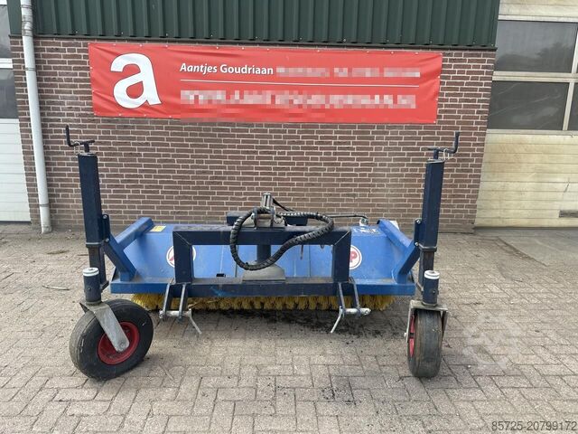 Brush  Bezem - Gebruikt