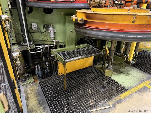 Hydraulische Reifenvulkanisierpresse Harburg-Freudenberger Maschinenbau GmbH KHP 46-150