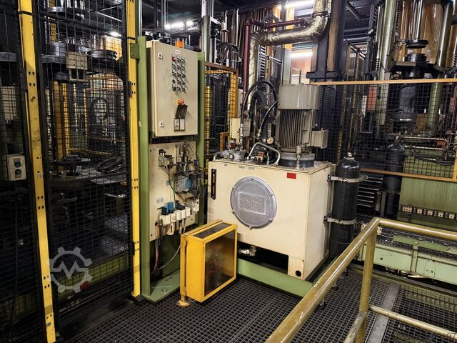 Hydraulische Reifenvulkanisierpresse Harburg-Freudenberger Maschinenbau GmbH KHP 46-150