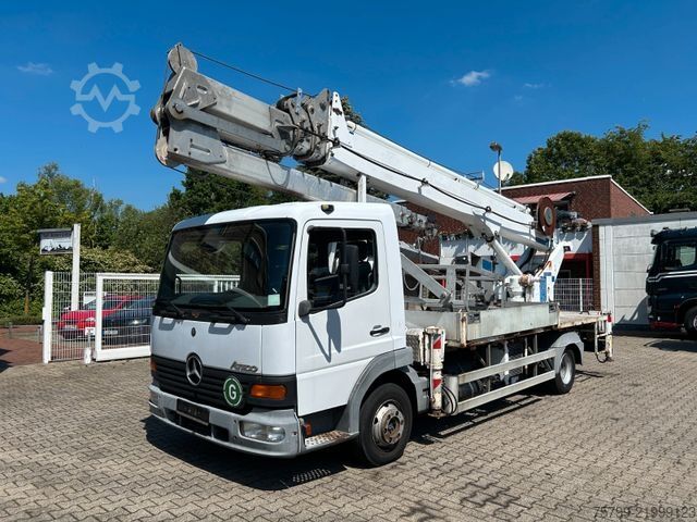 Autokranwagen MERCEDES-BENZ 818 +Böcker AK 32-1200 Dachdeckerkran +Seilwinde