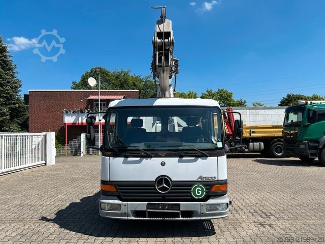 Autokranwagen MERCEDES-BENZ 818 +Böcker AK 32-1200 Dachdeckerkran +Seilwinde