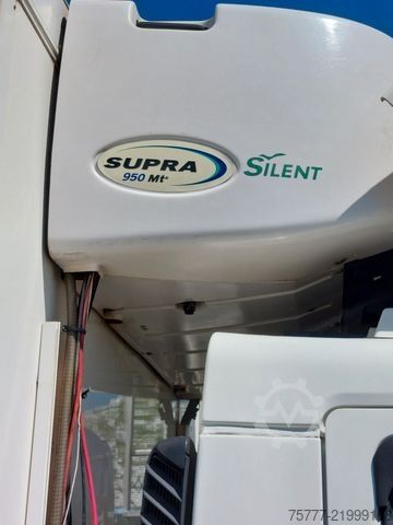 Kühlkoffer-LKW VOLVO FL 240 Carrier Supra 950 Mt-LBW-3xKammern