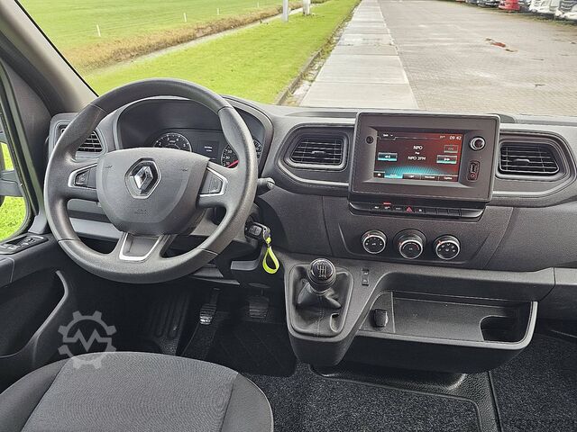 RENAULT MASTER 2.3 L2H2 2xZijdeur NAP 150Pk Euro6 1e Eigenaar Trekhaak 3-Zits Navi! RENAULT MASTER 2.3 L2H2 2xZijdeur NAP 150Pk Euro6 1e Ei...