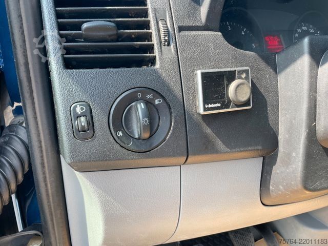 Pick-up van VOLKSWAGEN Crafter 35 Doka / Mittel L2 / AHK / 5 Stück!