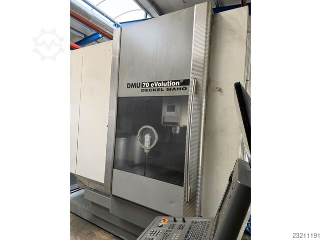 Universal Bearbeitungszentrum DMG MORI DMU 70 Evo
