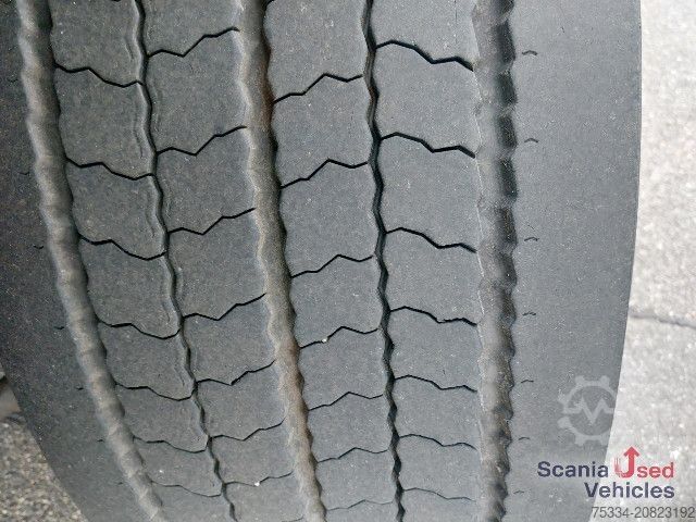 LKW mit Pritsche (offen) Volvo FH 540 Baustoff mit Heckran Fassi F215A.23