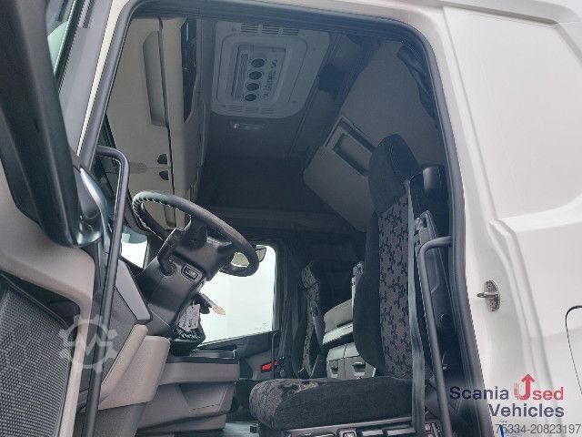 Volumen SZM Scania R 450 A4x2EB verstellbare Sattelplatte TOP!!!