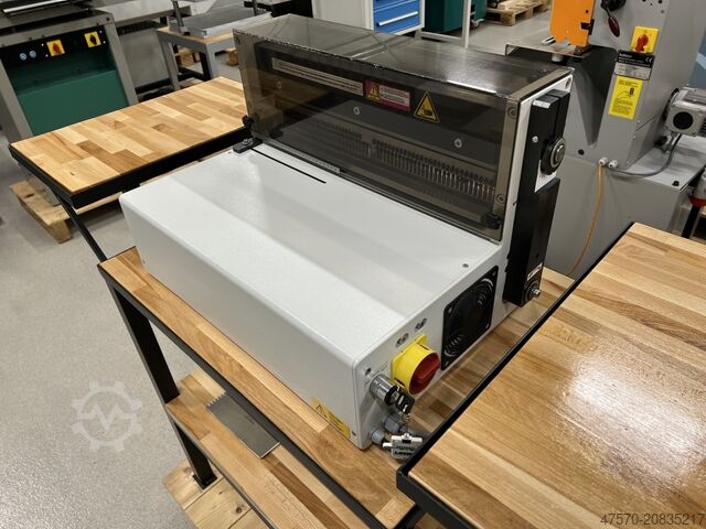 Perforator mit Sockel Renz Punch 500 perforator with base