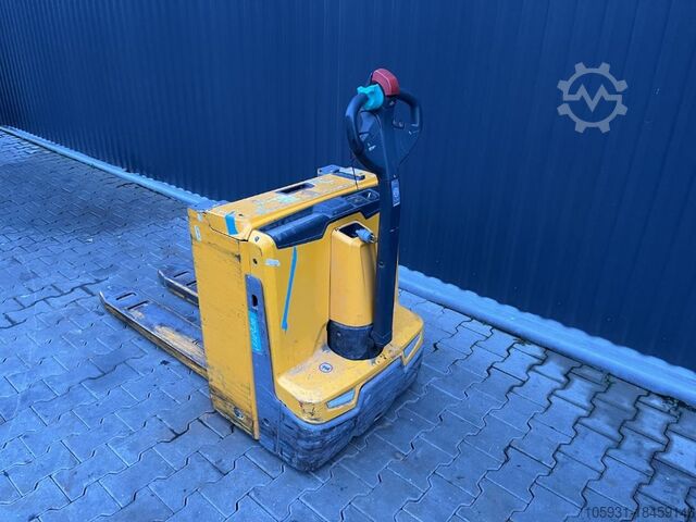 Electric Pallet Truck Jungheinrich EJEC20