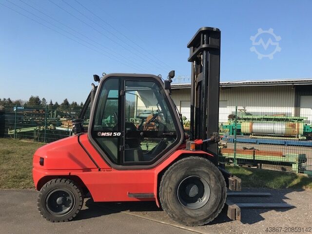 Off-road forklift Manitou MSI 50