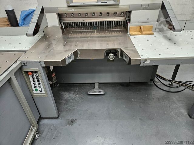 Paper cutting machine Polar 92 X