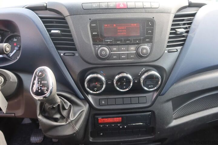 Car transporter Iveco 40 C 18 Luchtering 3.0 L motor Tijhof opbouw