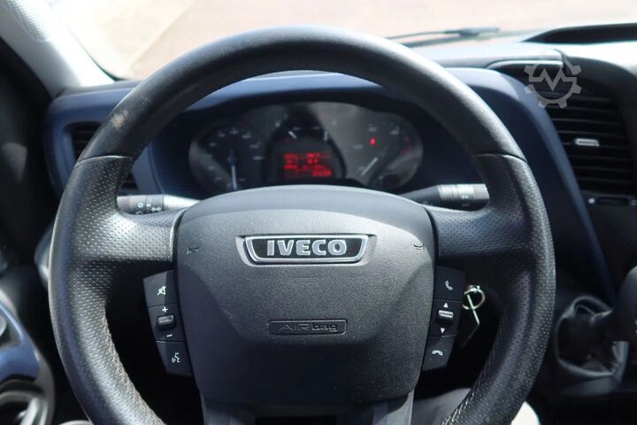 Car transporter Iveco 40 C 18 Luchtering 3.0 L motor Tijhof opbouw